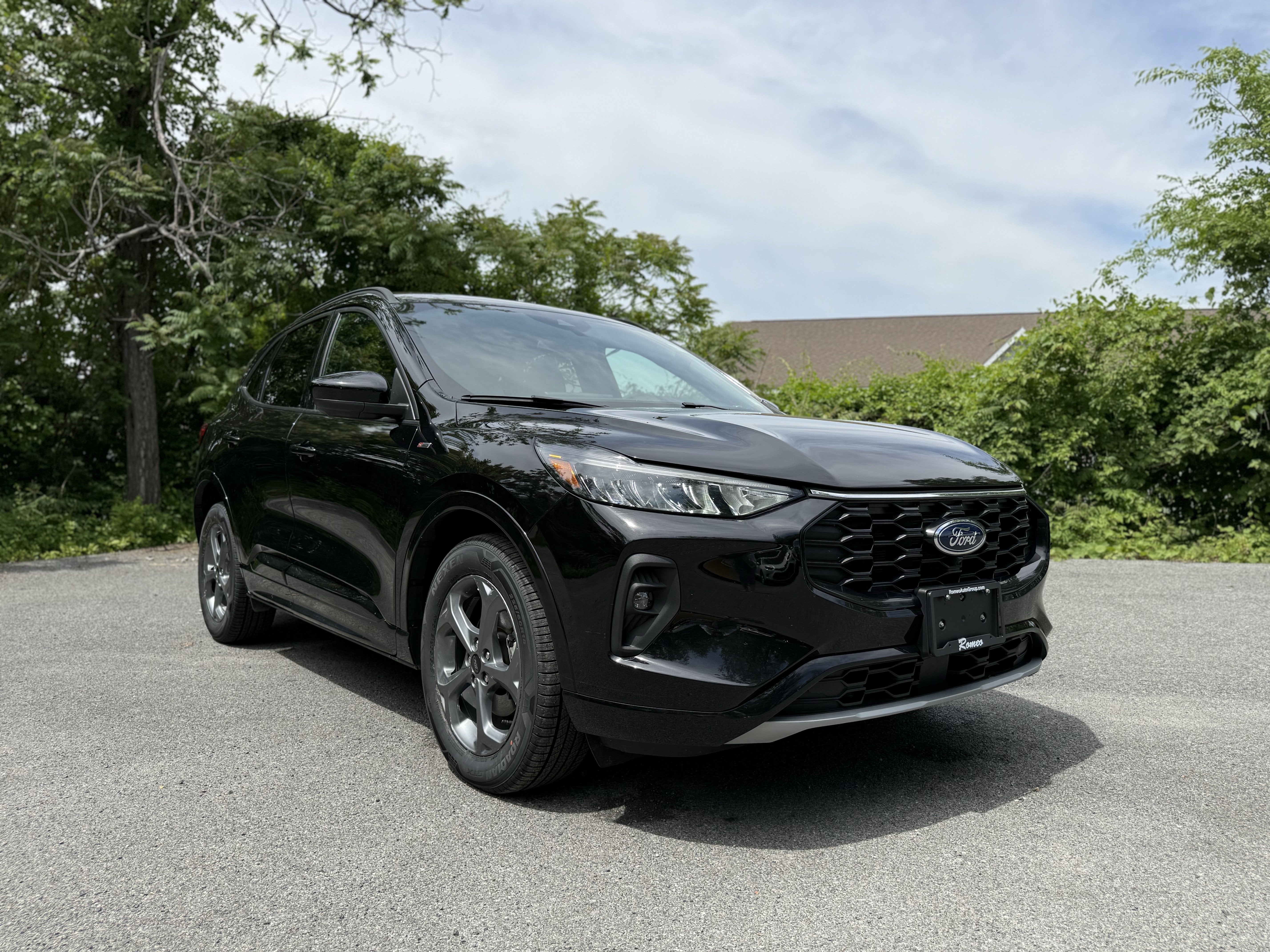 2023 Ford Escape ST-Line Select