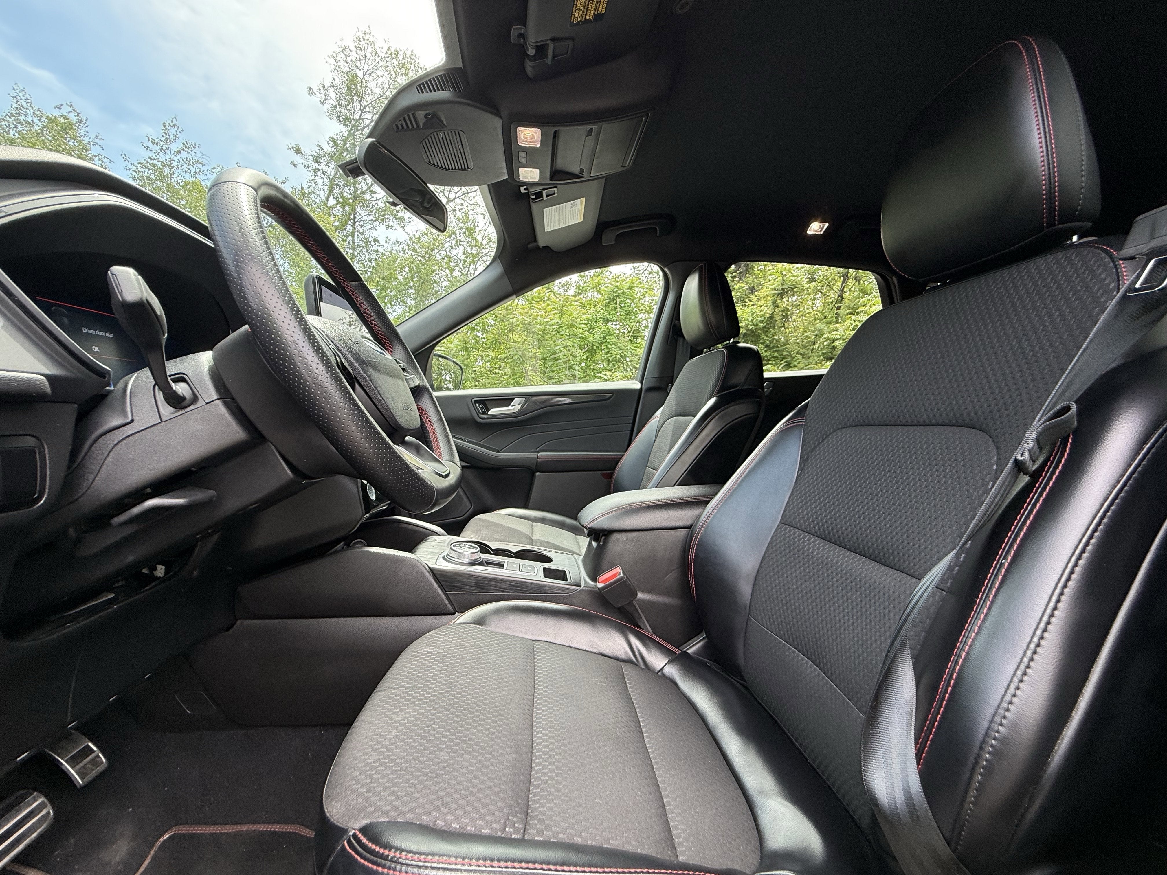 2023 Ford Escape ST-Line Select