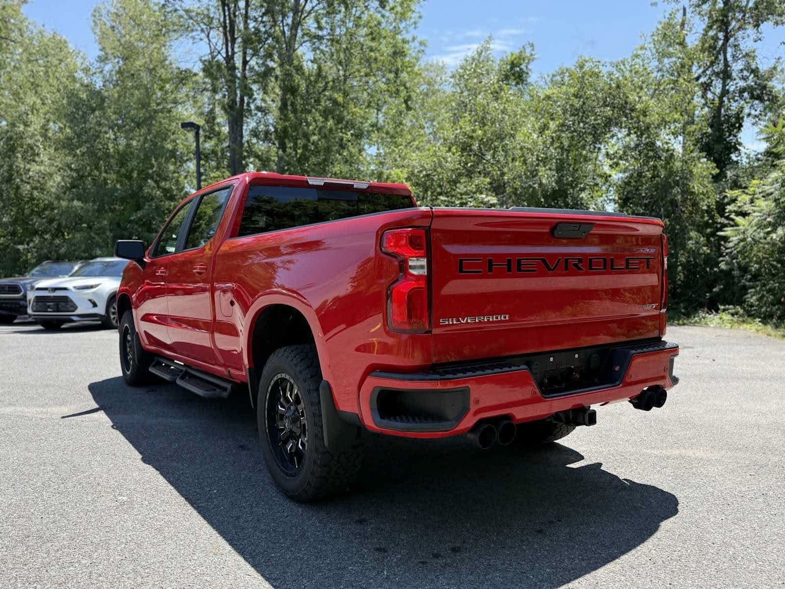 2021 Chevrolet Silverado RST