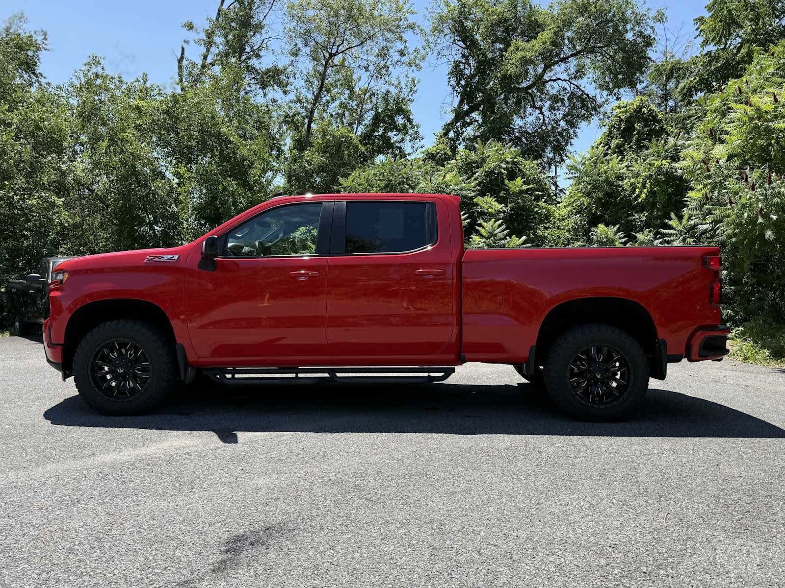 2021 Chevrolet Silverado RST
