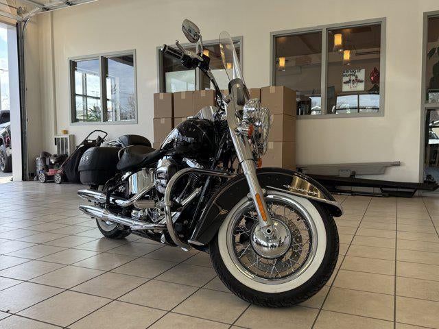 2017 Harley-Davidson Softail Deluxe Base