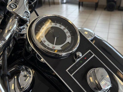 2017 Harley-Davidson Softail Deluxe Base