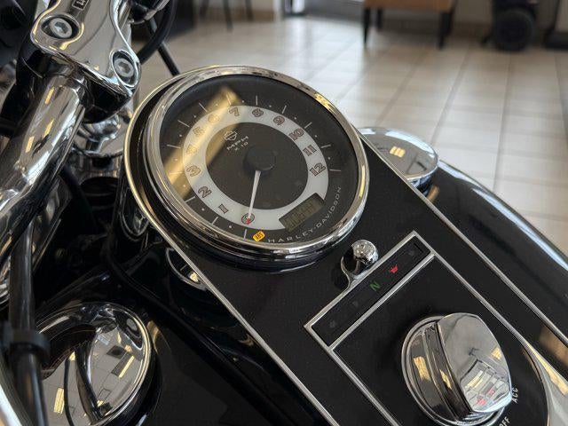 2017 Harley-Davidson Softail Deluxe Base