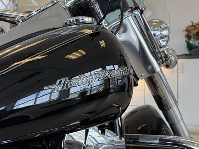 2017 Harley-Davidson Softail Deluxe Base