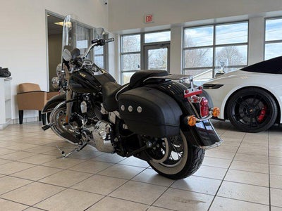 2017 Harley-Davidson Softail Deluxe Base