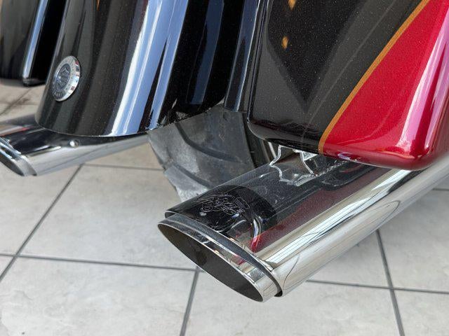 2011 Harley-Davidson CVO Ultra Classic Electra Glide Base
