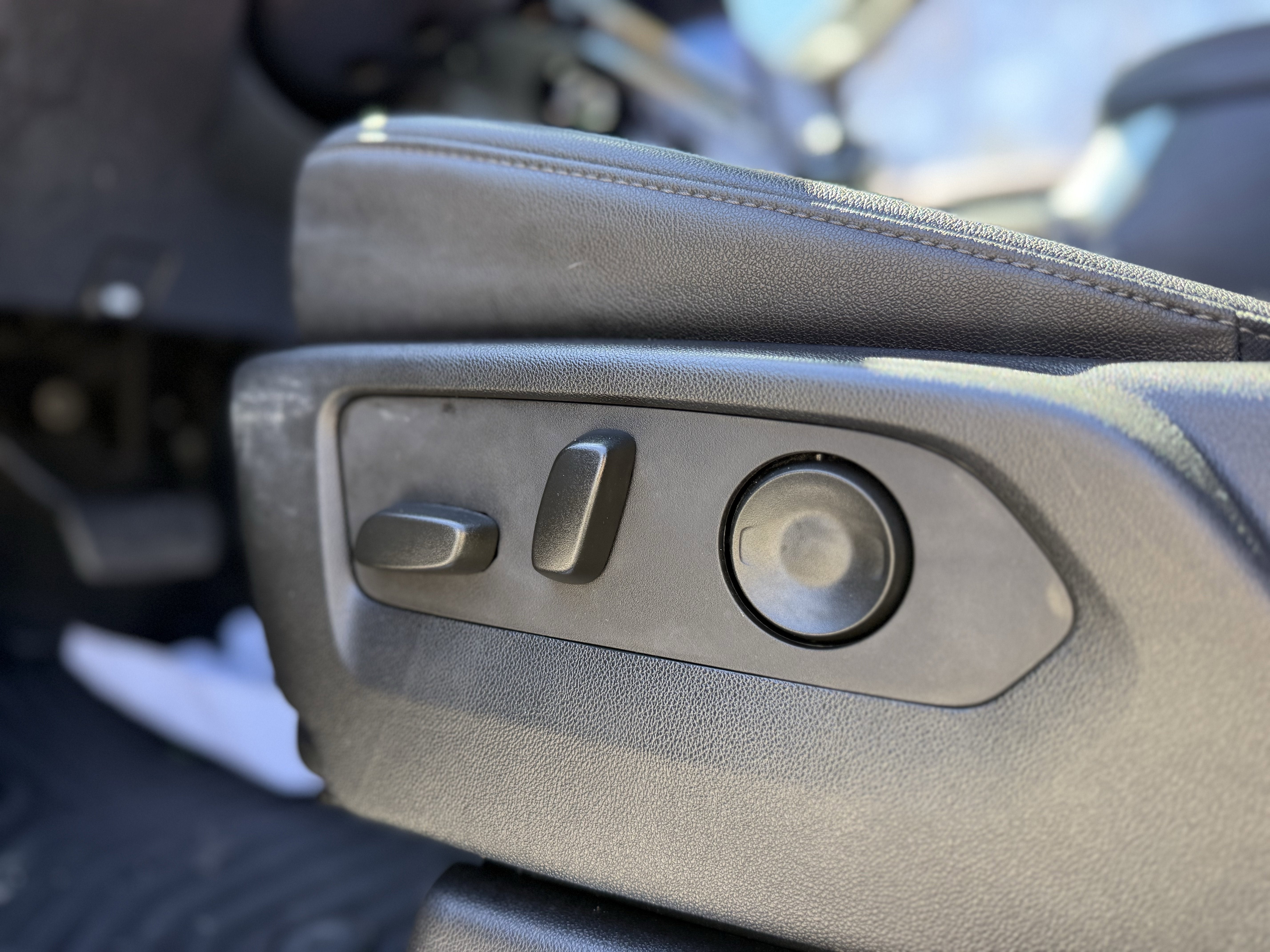 2024 Chevrolet Silverado LTZ