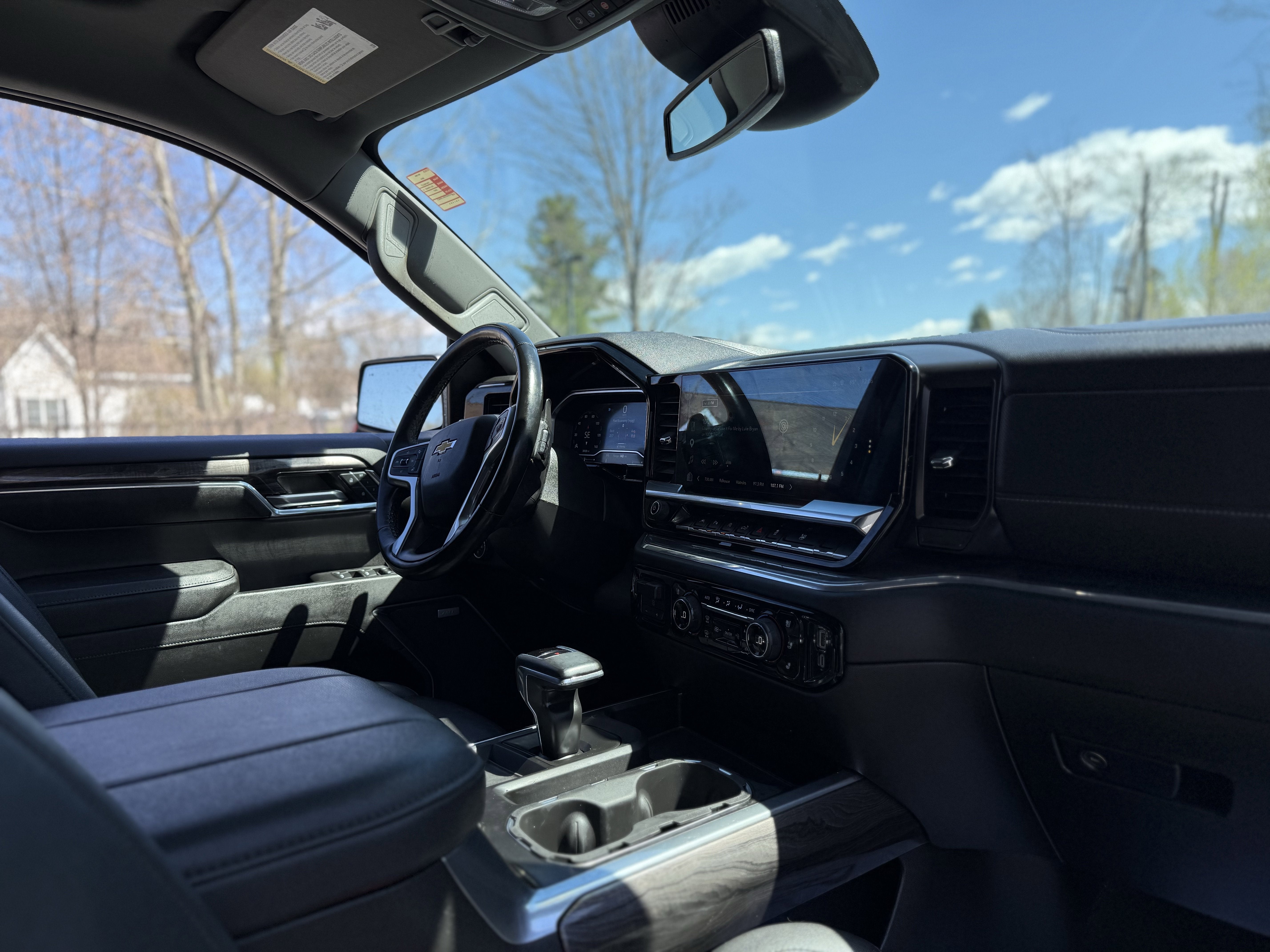 2024 Chevrolet Silverado LTZ