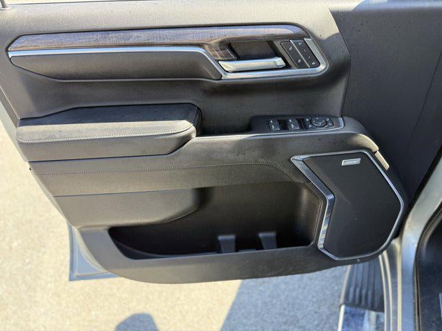 2024 Chevrolet Silverado LTZ