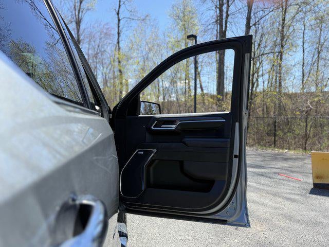 2024 Chevrolet Silverado LTZ