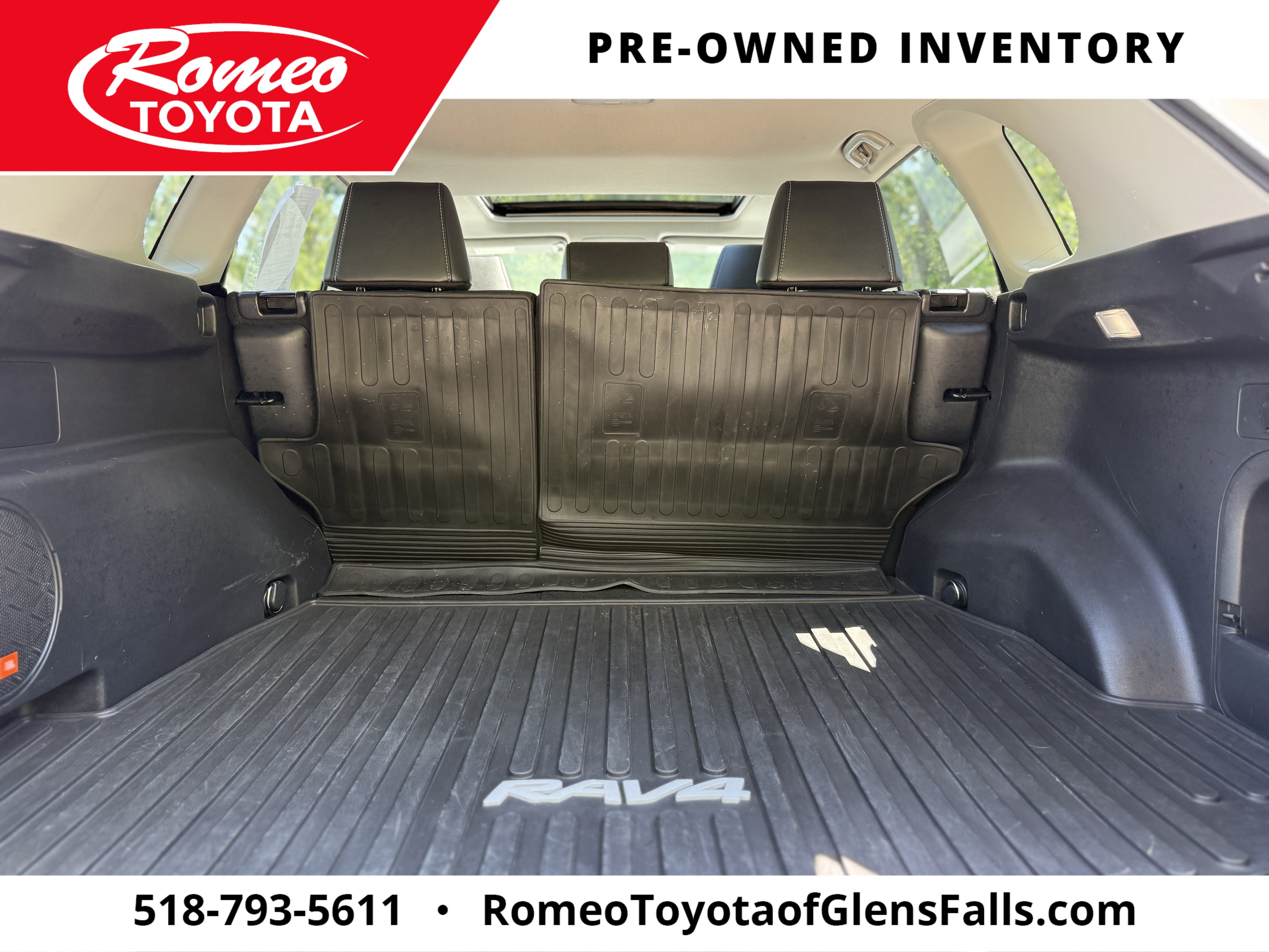 2022 Toyota RAV4 Hybrid Hybrid XLE Premium