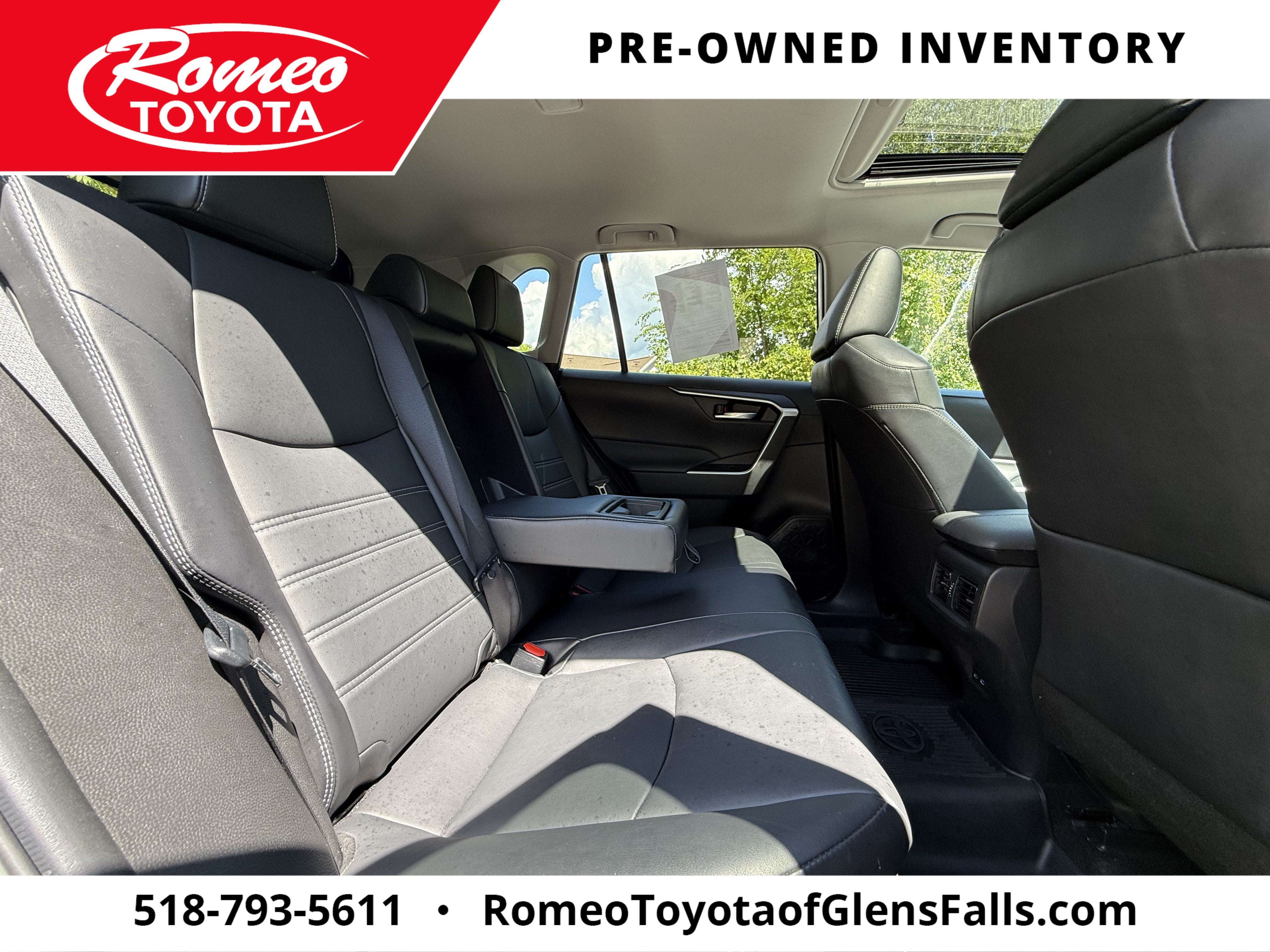 2022 Toyota RAV4 Hybrid Hybrid XLE Premium