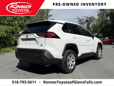 2025 Toyota RAV4 LE