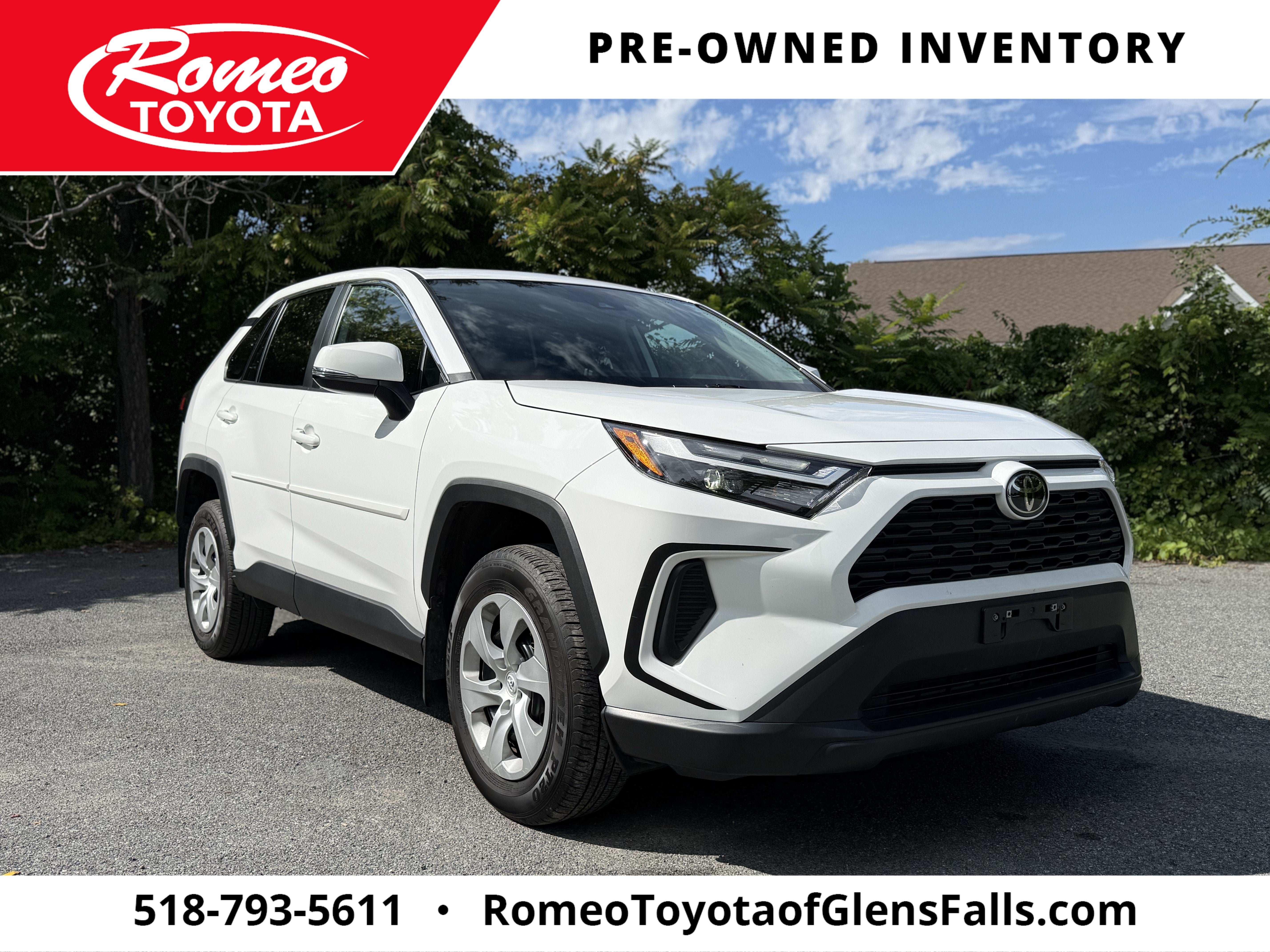 2025 Toyota RAV4 LE