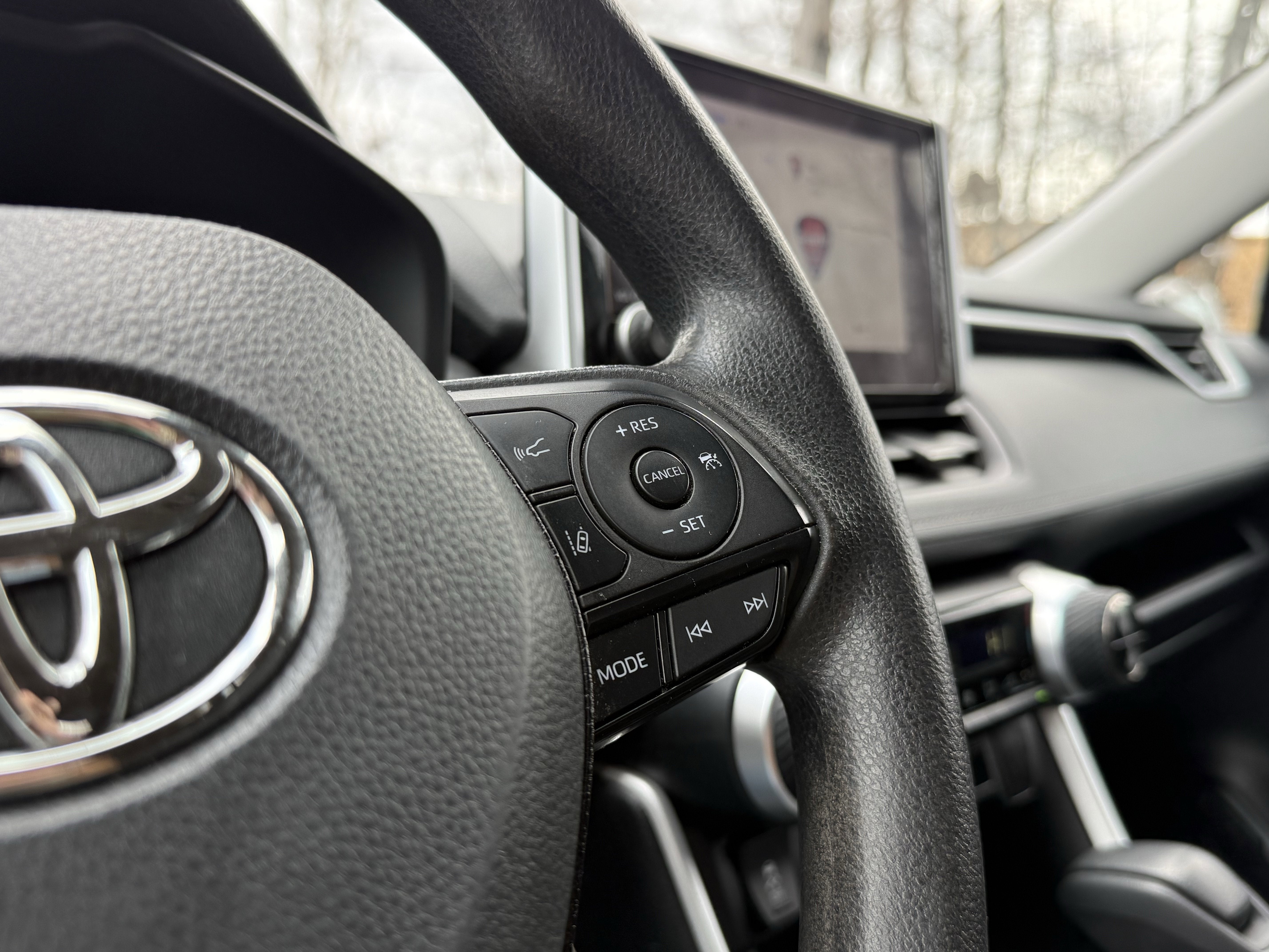 2024 Toyota RAV4 HYBRID Hybrid LE