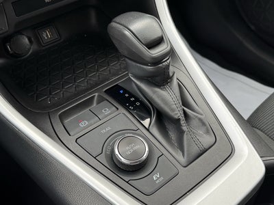 2024 Toyota RAV4 HYBRID Hybrid LE