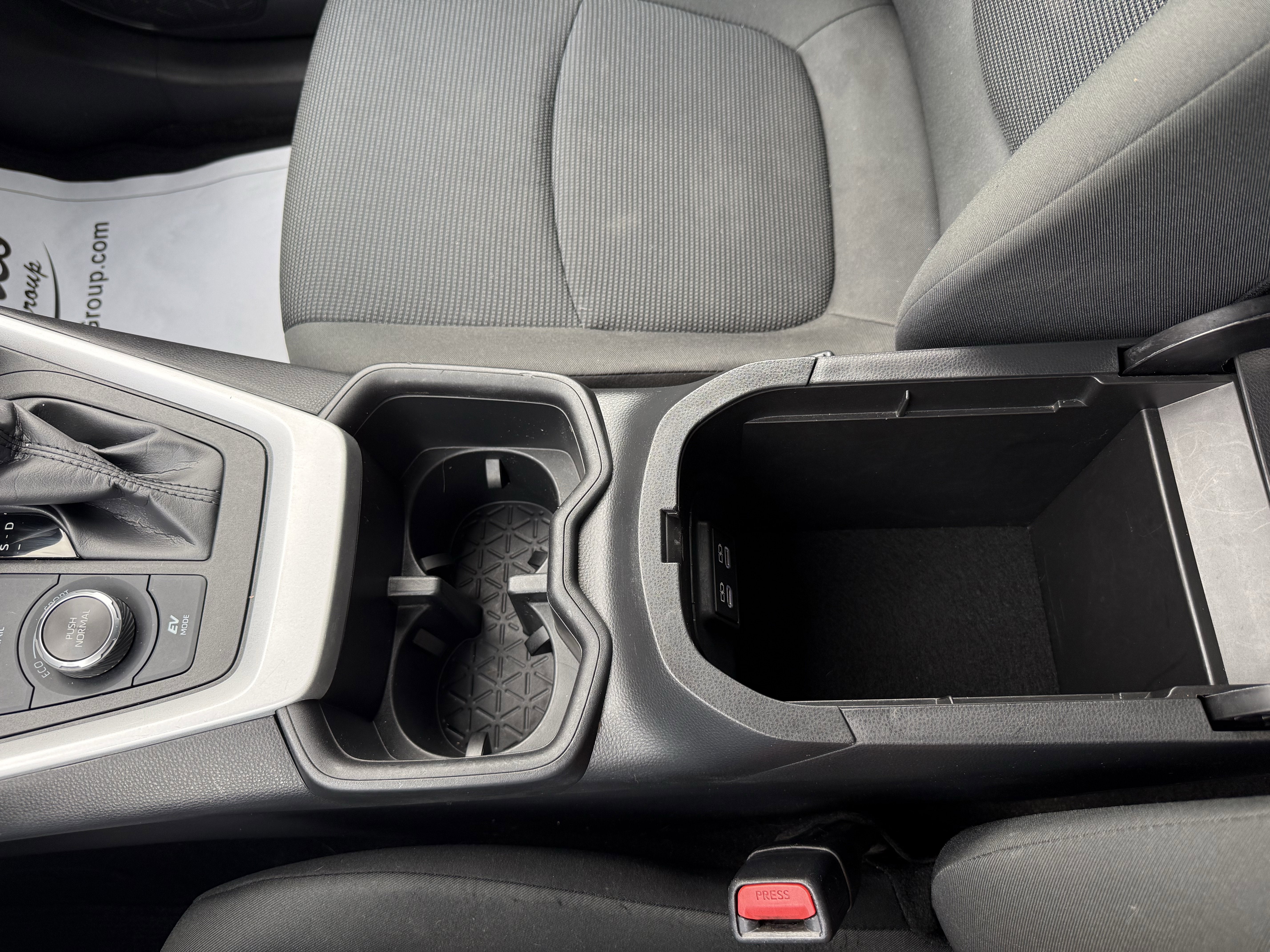 2024 Toyota RAV4 HYBRID Hybrid LE