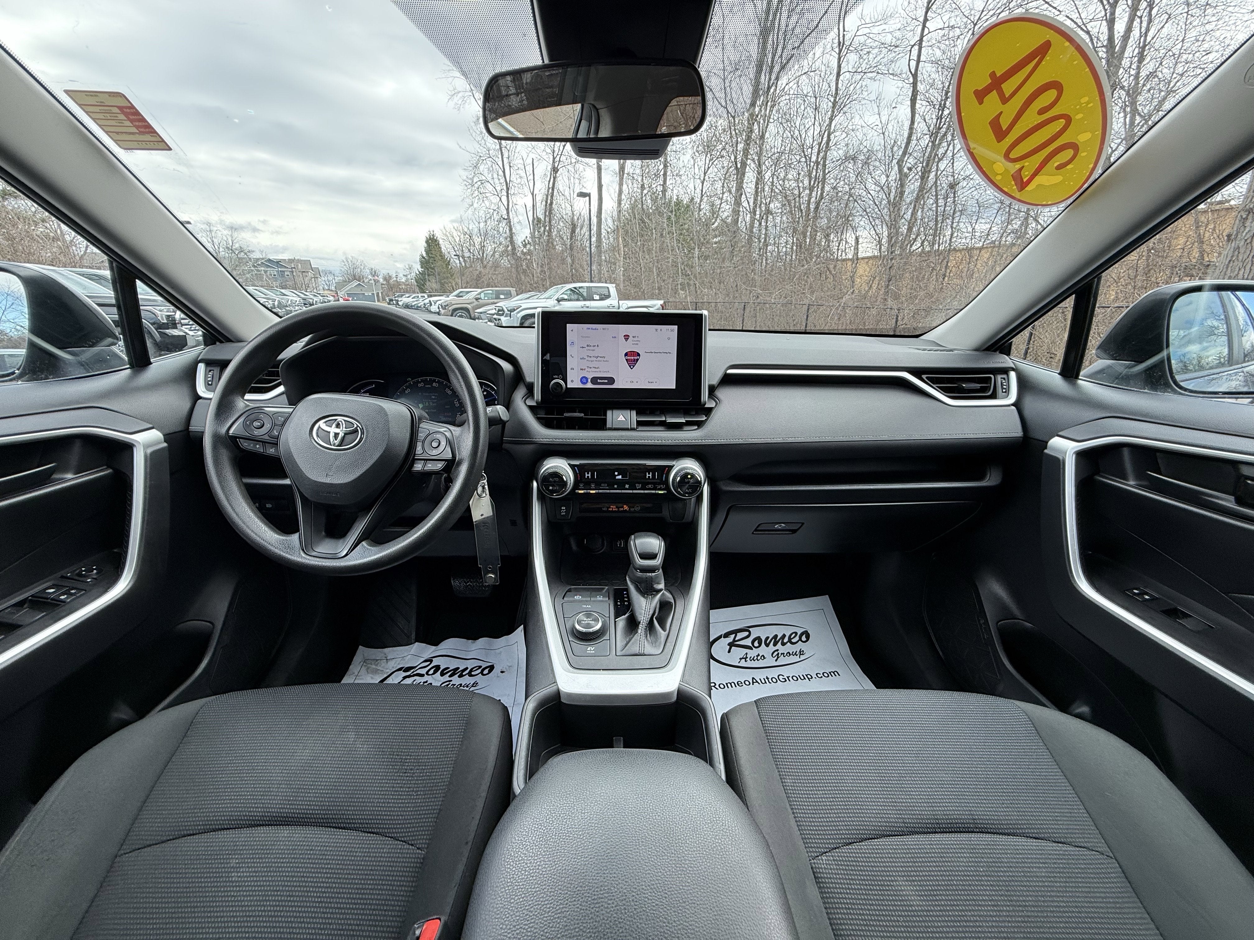 2024 Toyota RAV4 HYBRID Hybrid LE