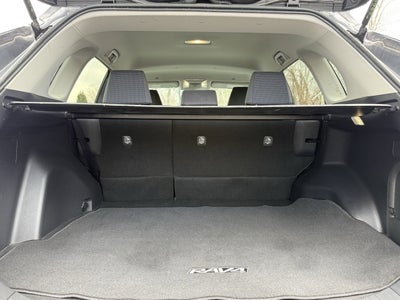 2024 Toyota RAV4 HYBRID Hybrid LE