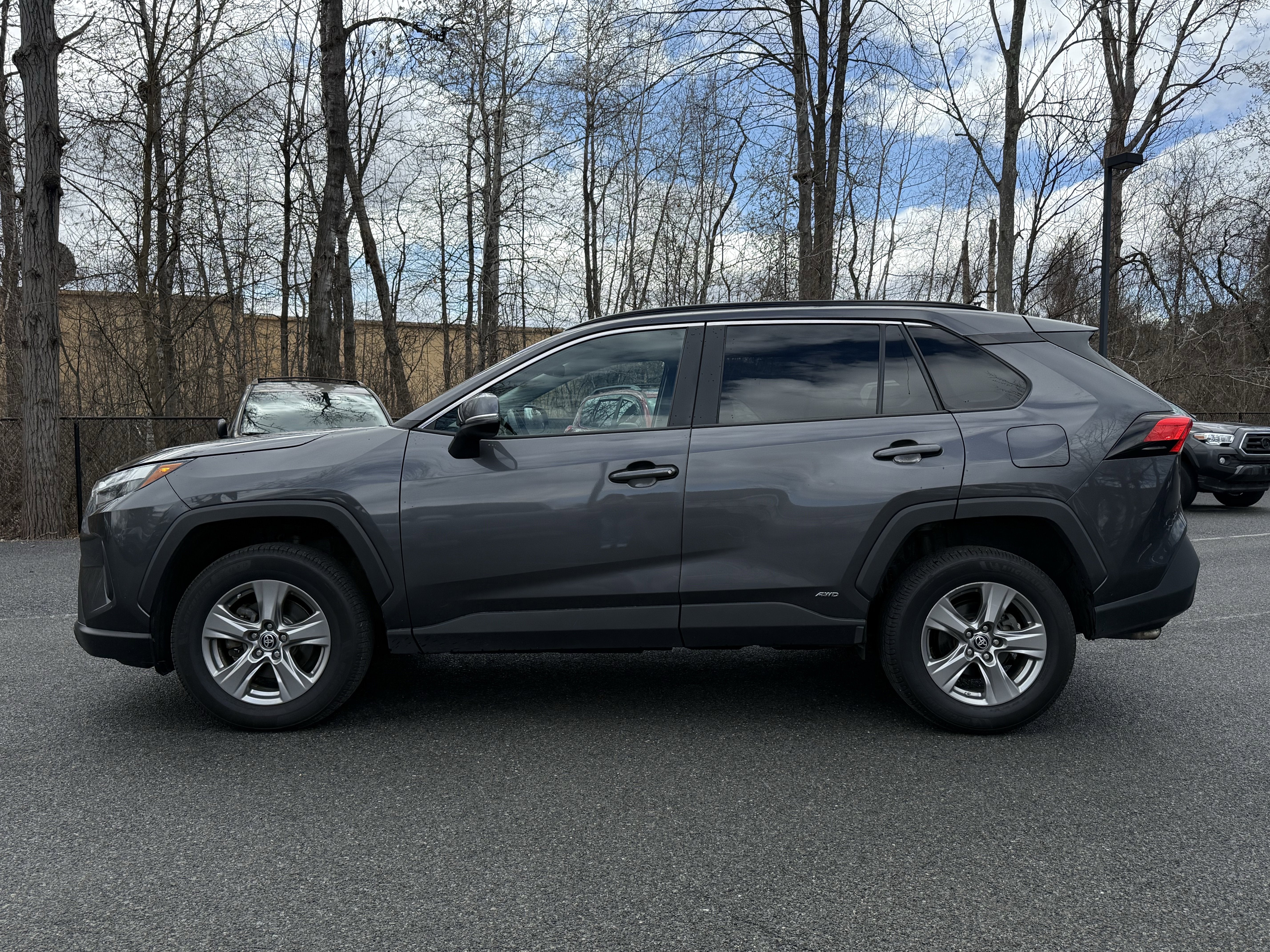 2024 Toyota RAV4 HYBRID Hybrid LE