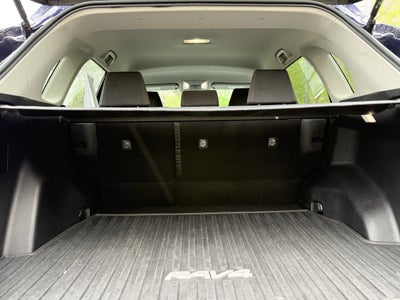 2022 Toyota RAV4 HYBRID Hybrid XLE