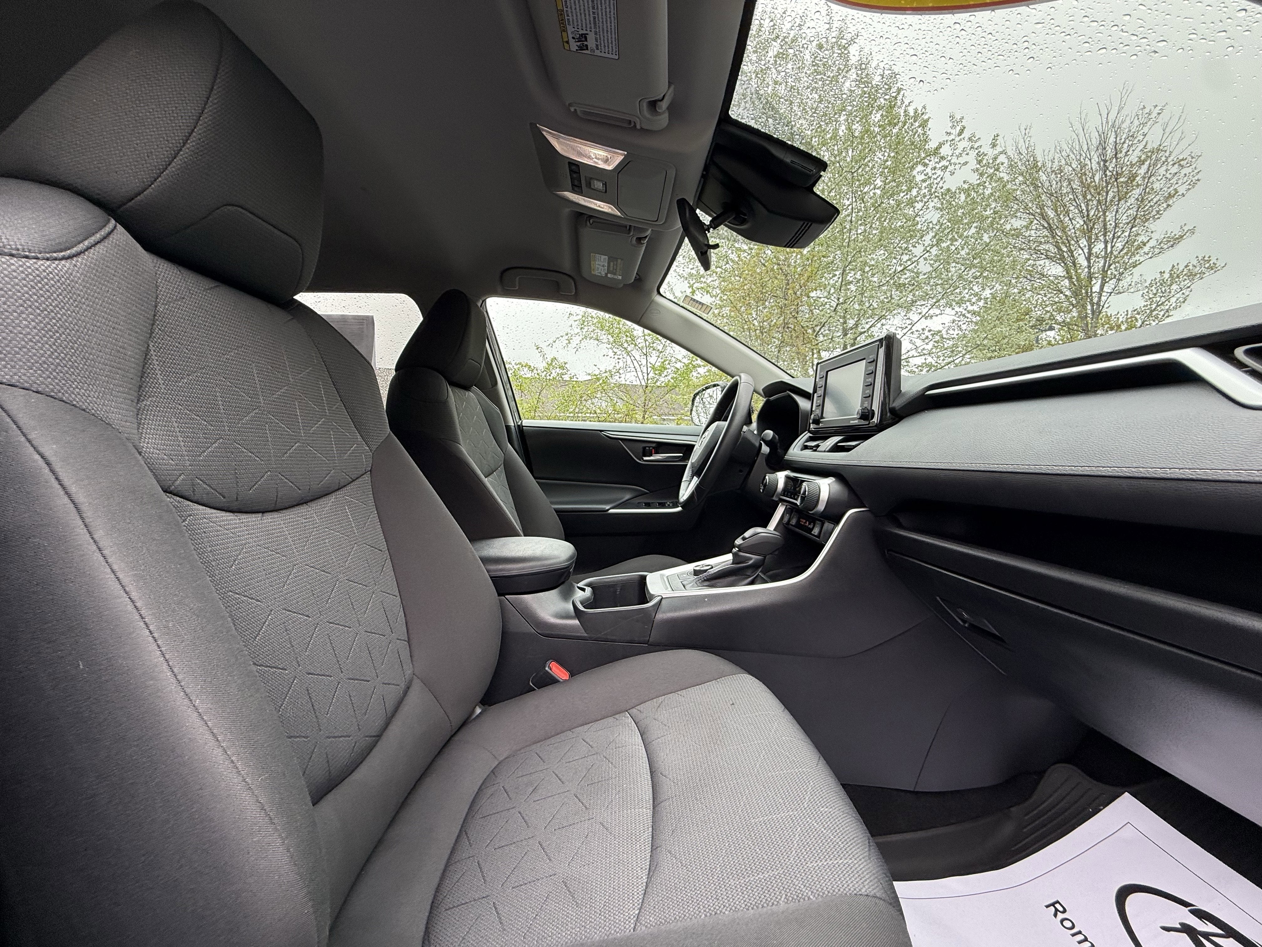 2022 Toyota RAV4 HYBRID Hybrid XLE