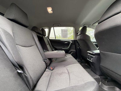 2022 Toyota RAV4 HYBRID Hybrid XLE