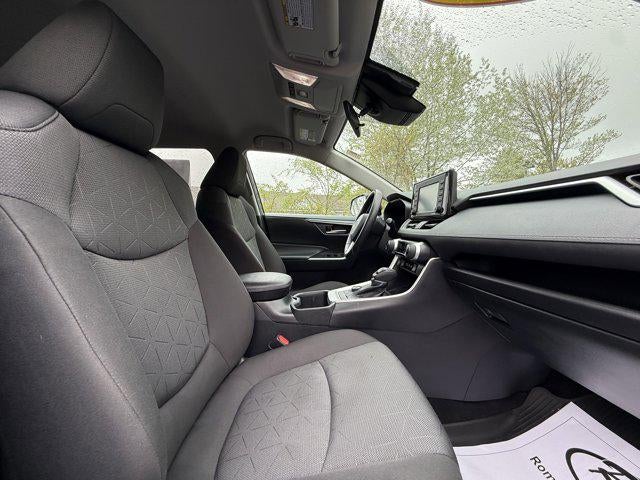 2022 Toyota RAV4 HYBRID Hybrid XLE