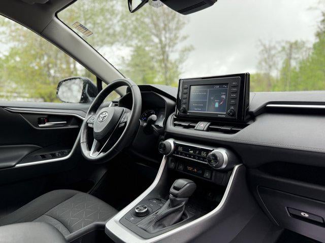 2022 Toyota RAV4 HYBRID Hybrid XLE