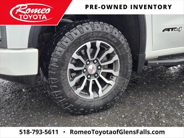 2021 GMC Sierra AT4