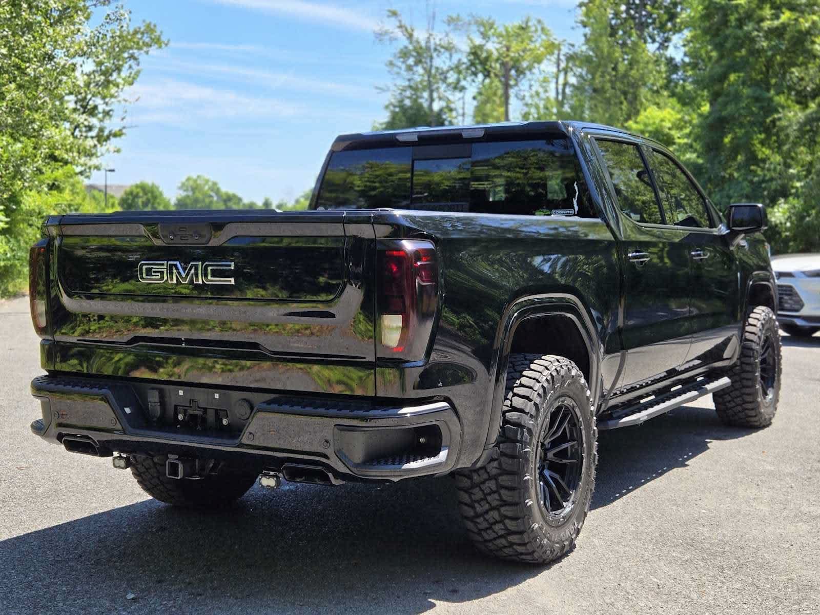 2022 GMC Sierra Elevation