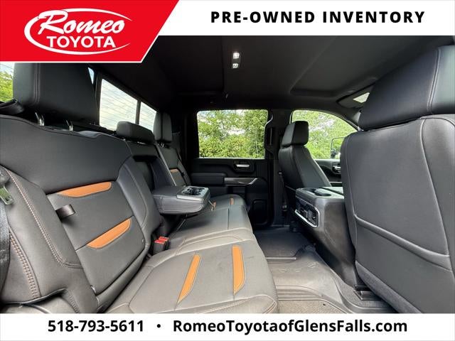 2024 GMC Sierra AT4