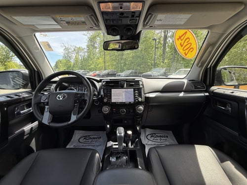 2022 Toyota TACOMA SR SR