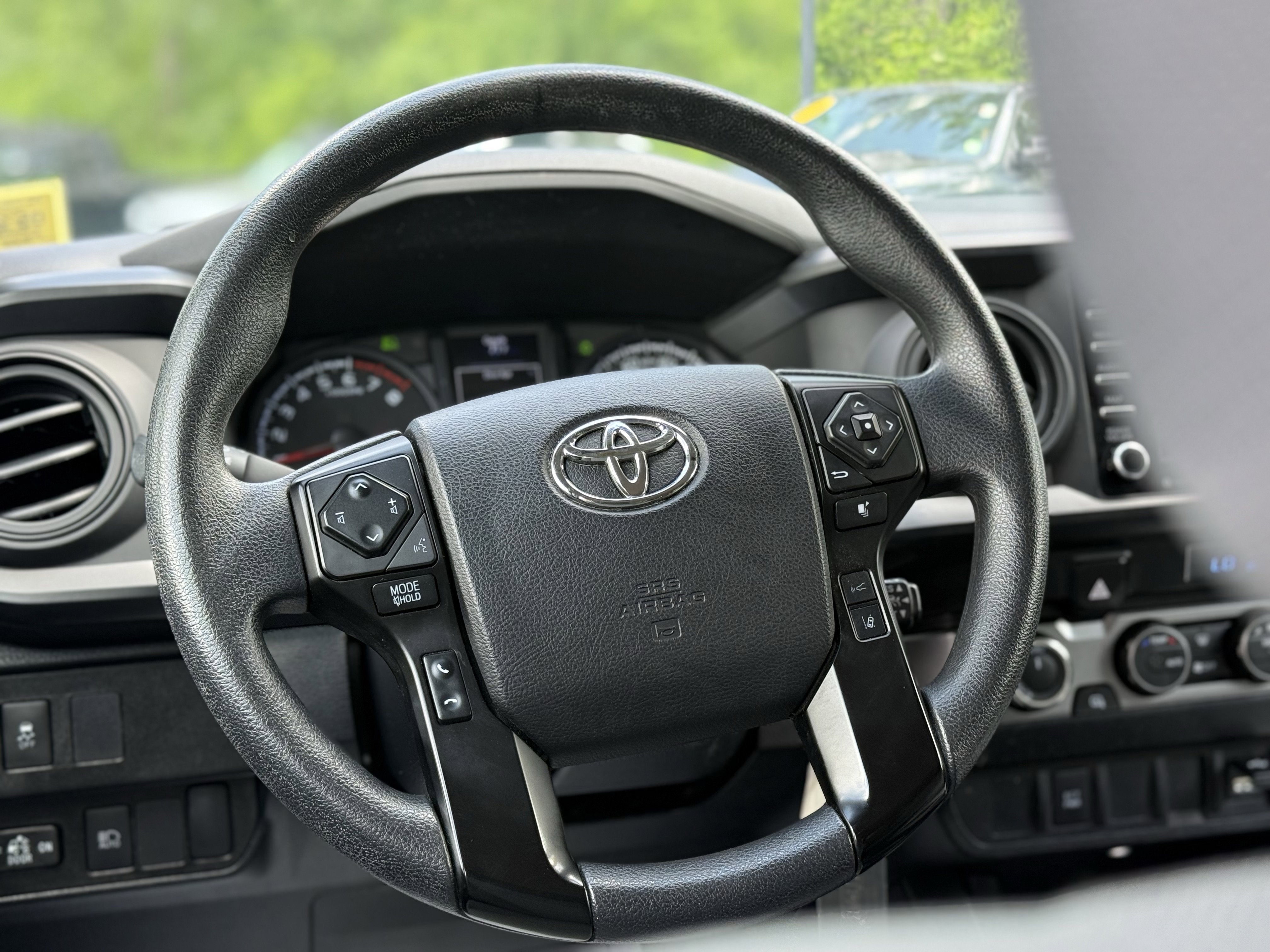 2022 Toyota TACOMA SR SR