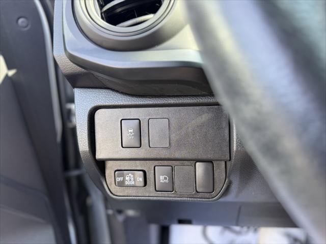 2022 Toyota TACOMA SR SR