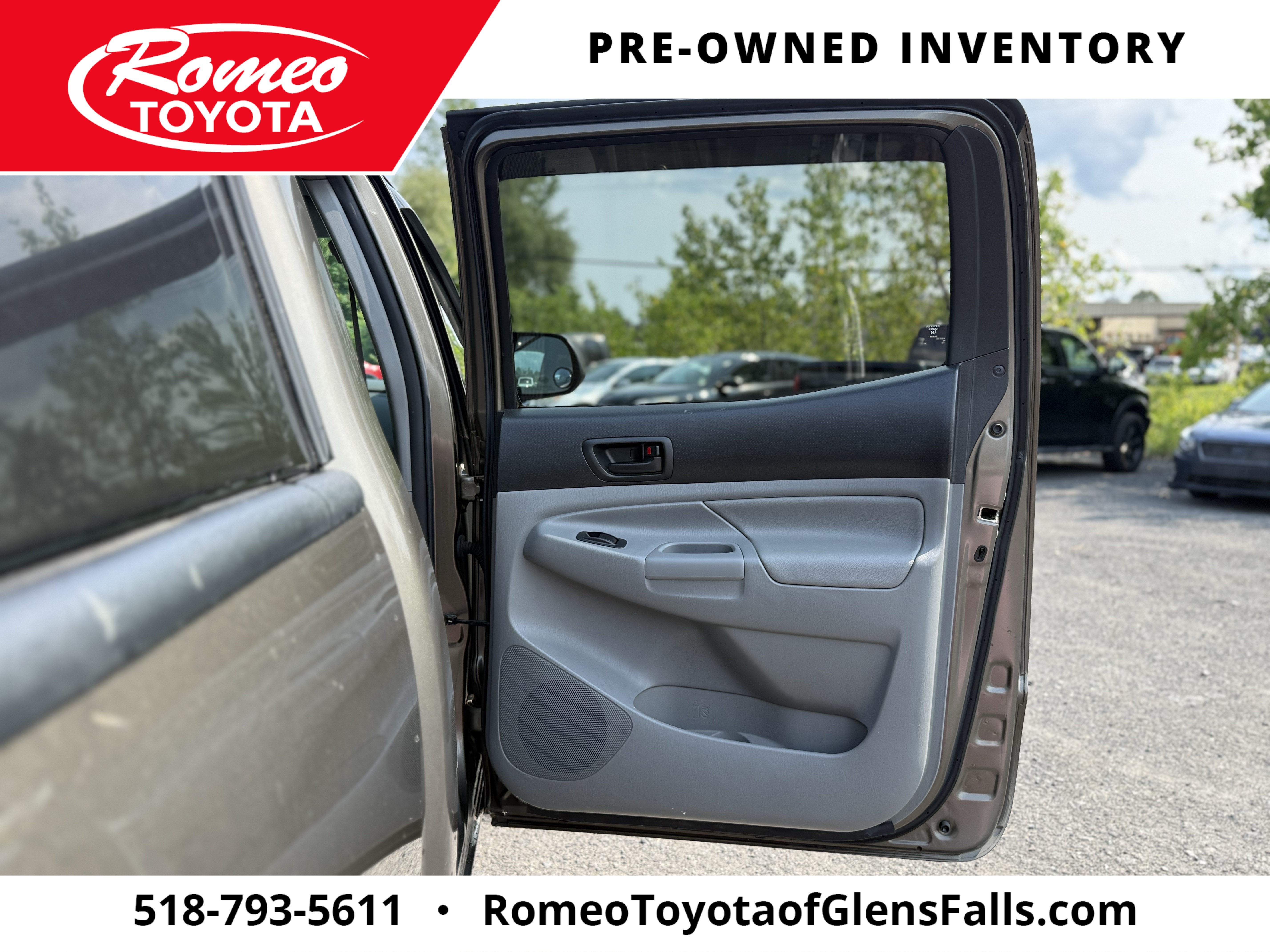 2015 Toyota TACOMA Base