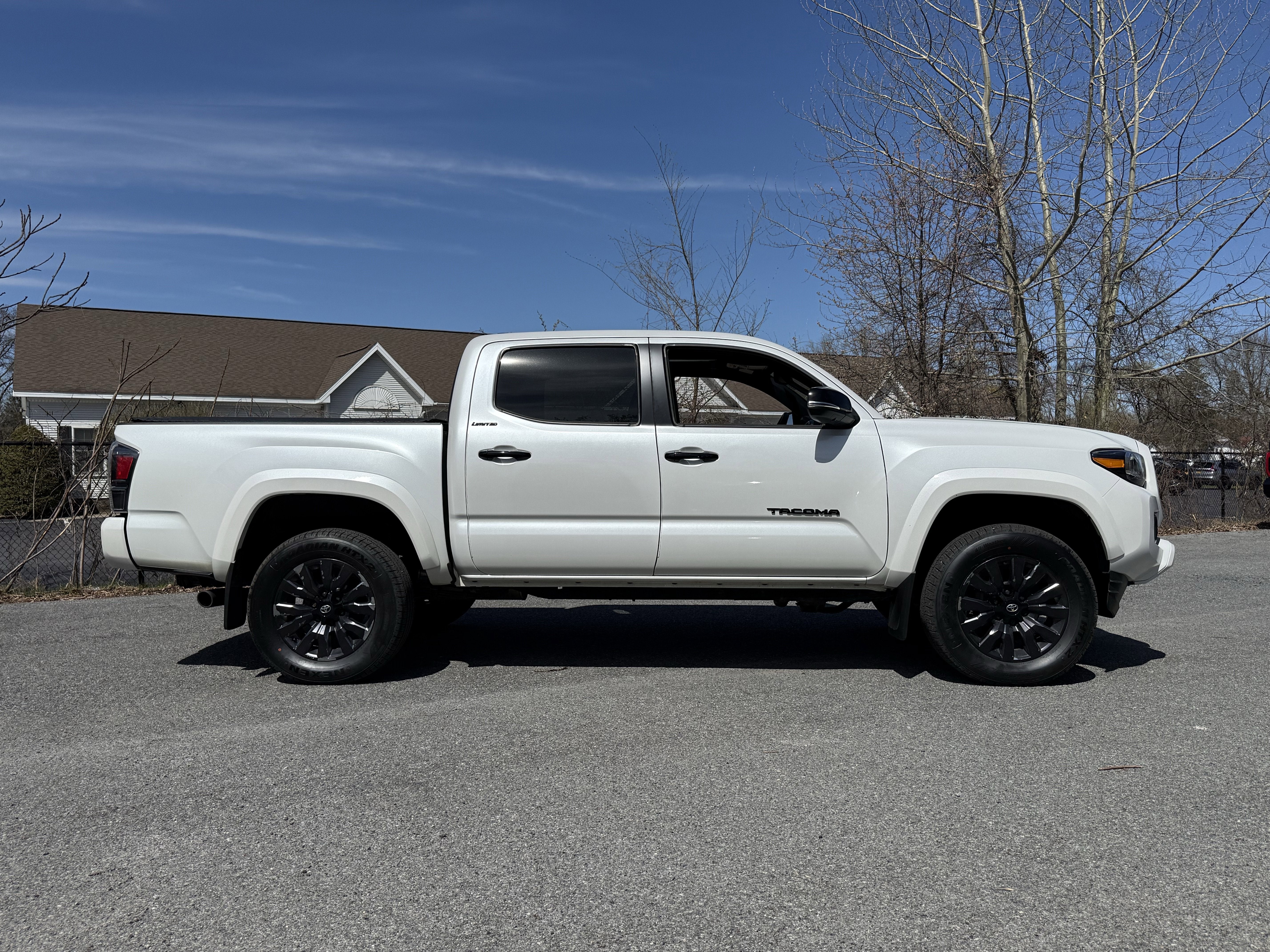 2023 Toyota TACOMA LIMITED Limited