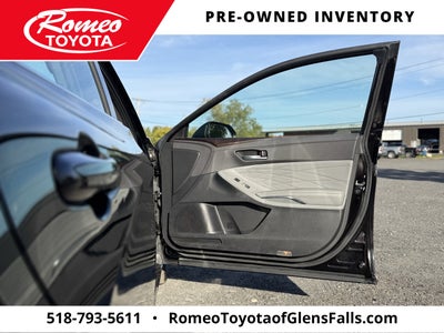 2019 Toyota Avalon Hybrid Limited