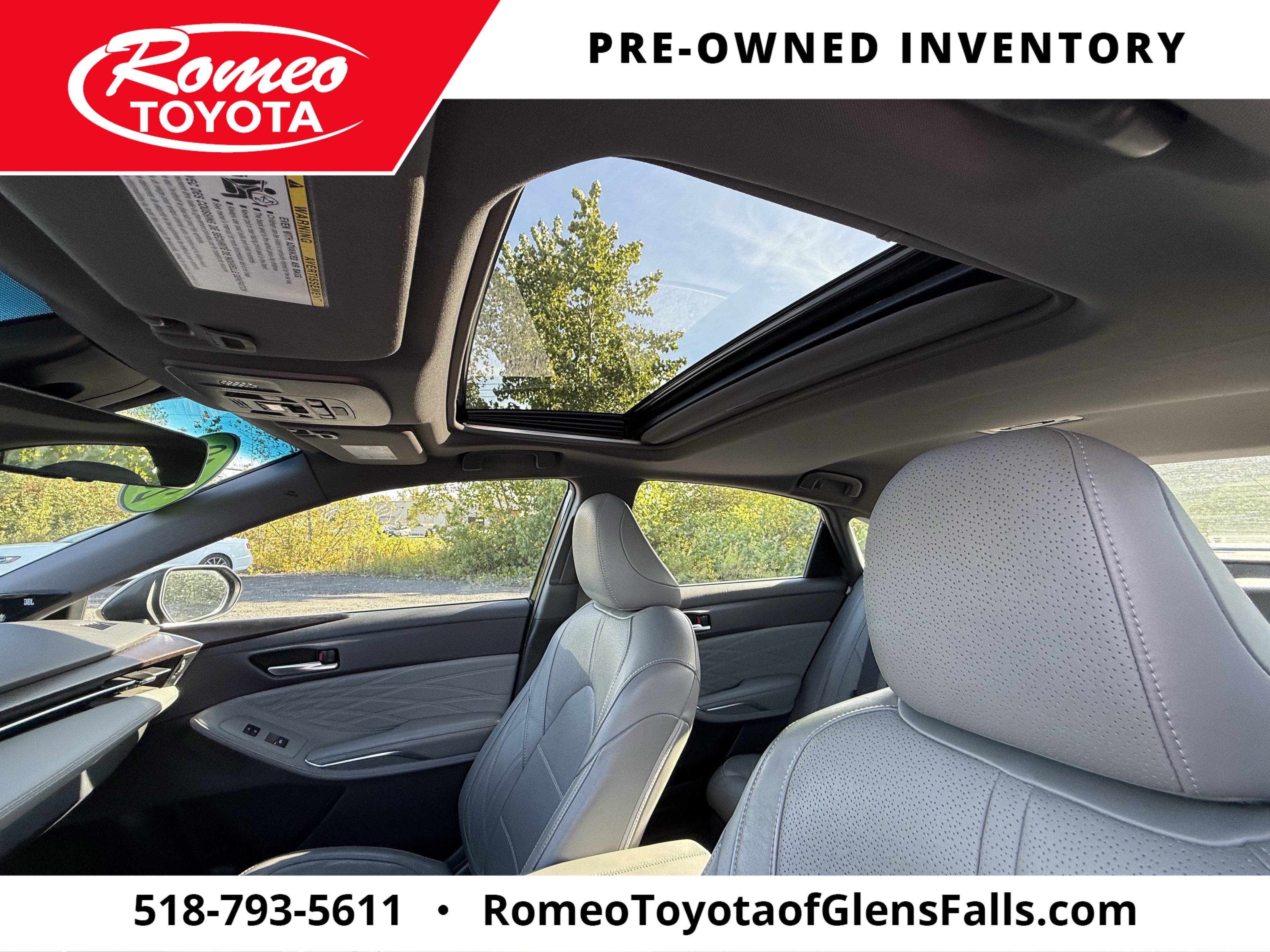 2019 Toyota Avalon Hybrid Limited