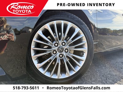 2019 Toyota Avalon Hybrid Limited