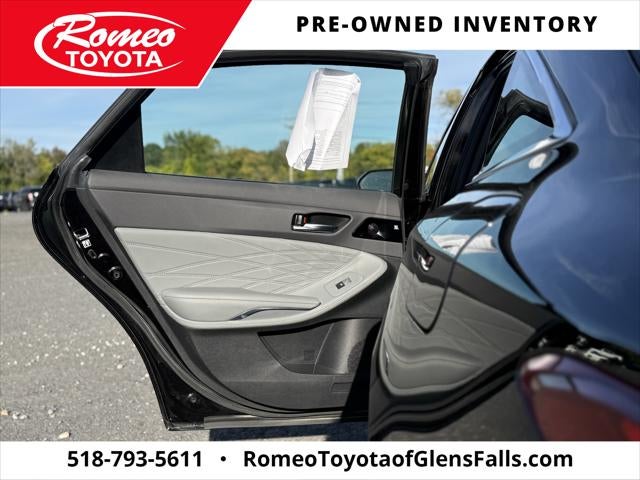 2019 Toyota Avalon Hybrid Hybrid Limited