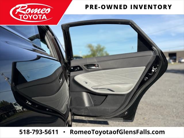 2019 Toyota Avalon Hybrid Hybrid Limited