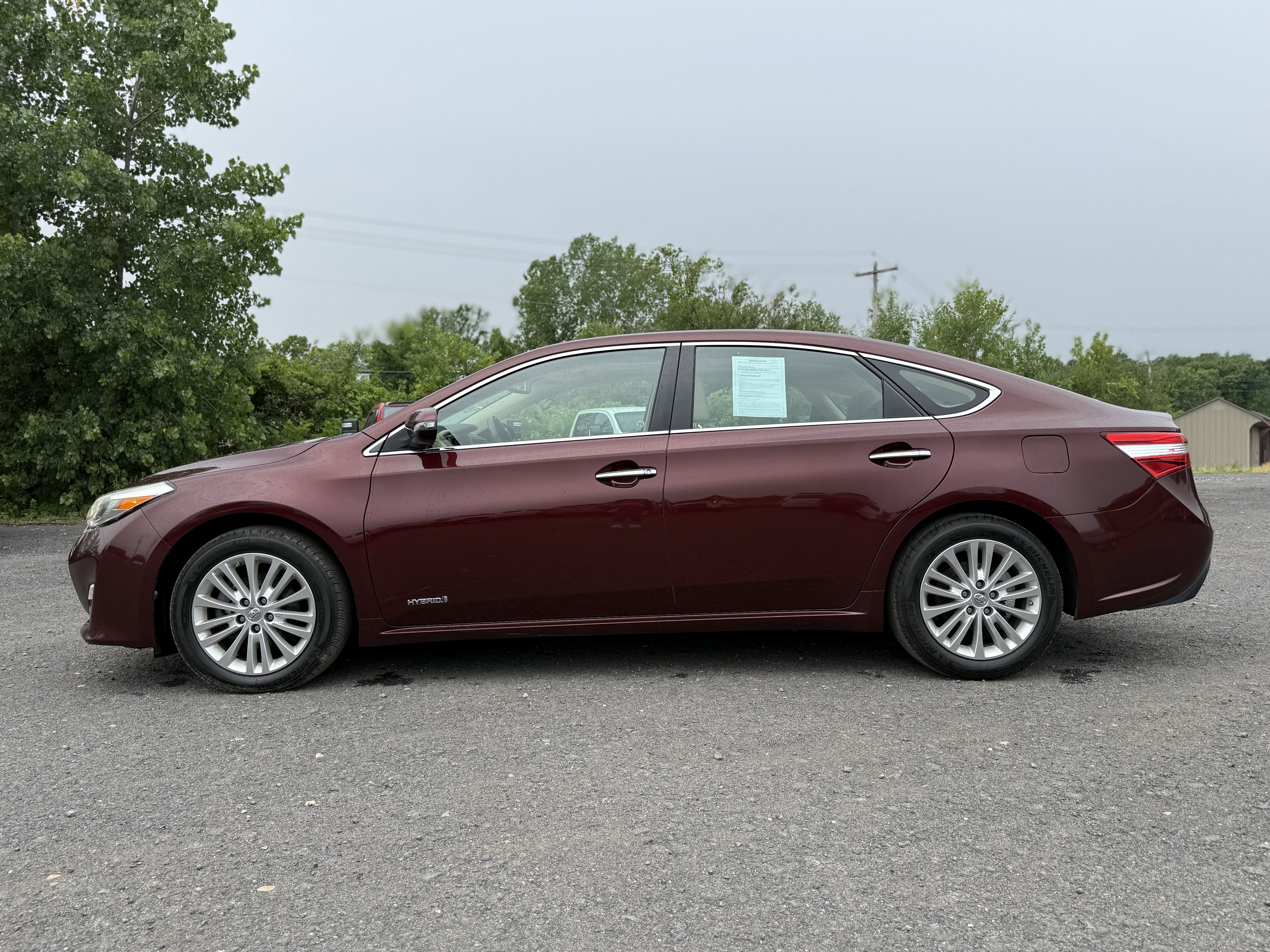 2014 Toyota AVALON HYBRID Limited