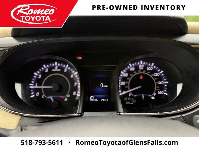 2015 Toyota AVALON Limited