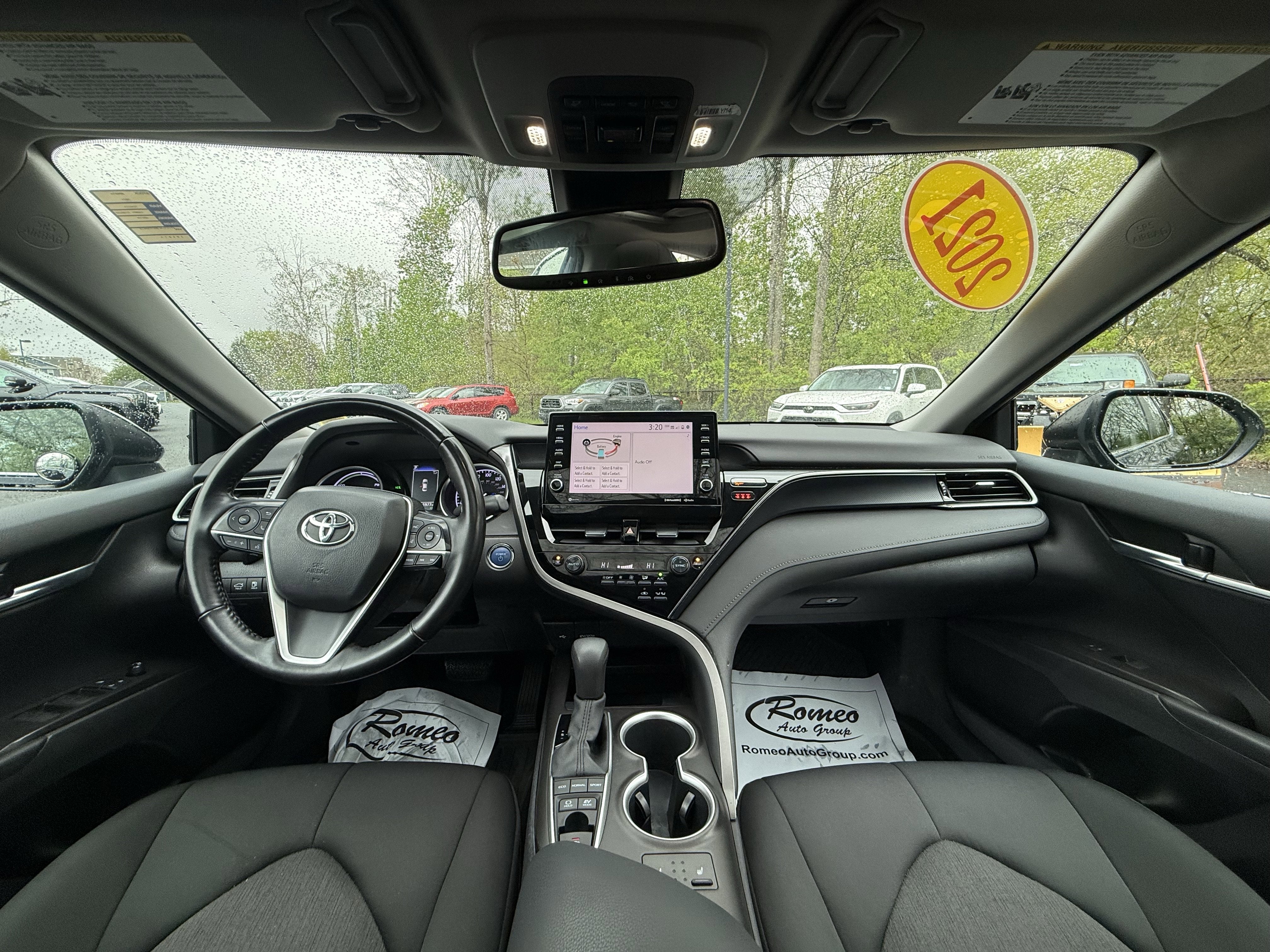 2021 Toyota CAMRY Hybrid LE