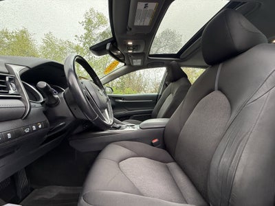 2021 Toyota CAMRY Hybrid LE