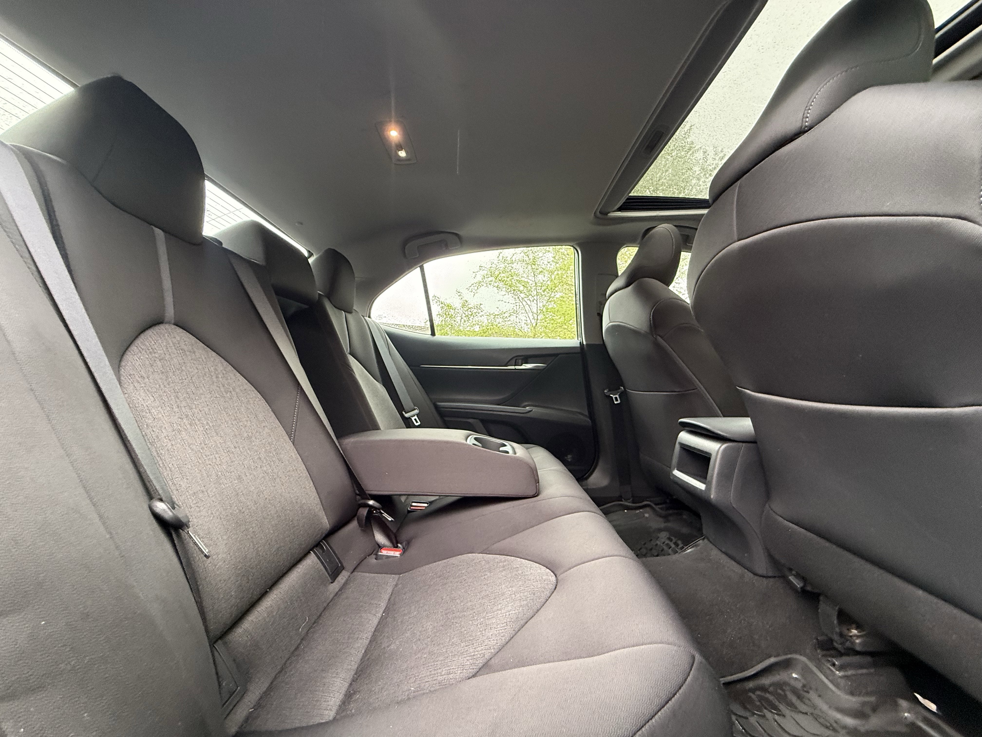 2021 Toyota CAMRY Hybrid LE