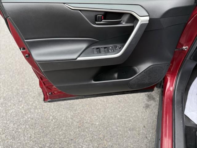2021 Toyota RAV4 HYBRID Hybrid LE