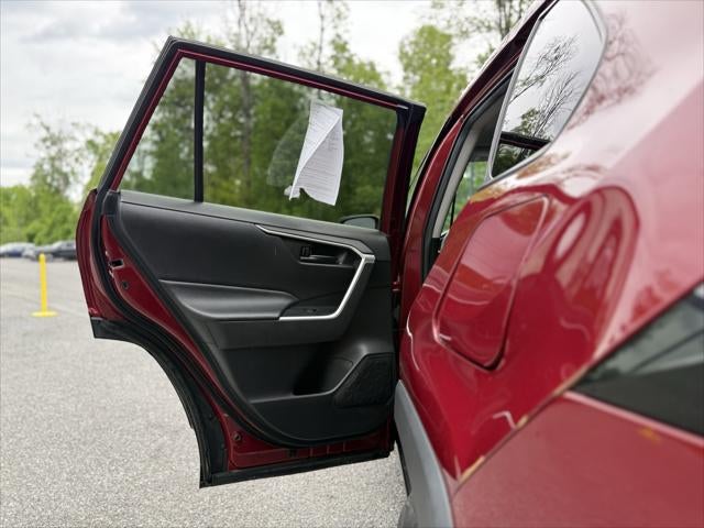 2021 Toyota RAV4 HYBRID Hybrid LE
