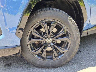 2022 Toyota RAV4 Hybrid SE